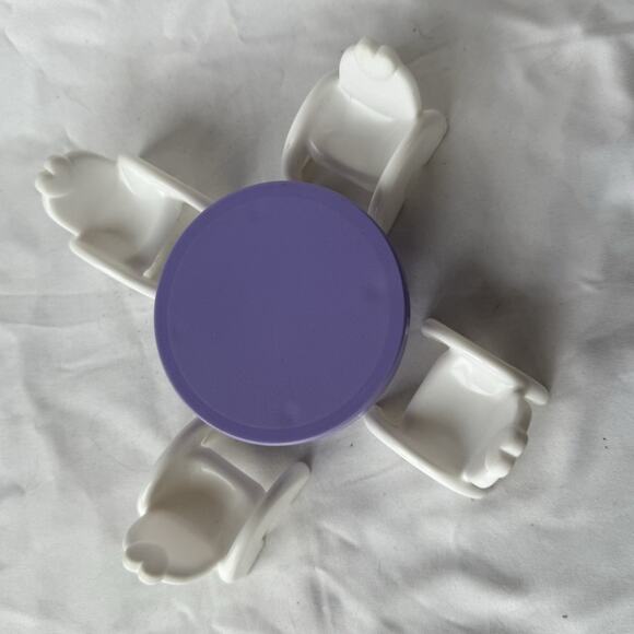 Barbie Kelly Club Table & 4 Chairs Set Purple White Dollhouse Furniture Mattel - Picture 2 of 5